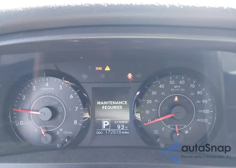 2017 Toyota Sienna Le 8 Passenger из США, поврежденный, VIN 5TDKZ3DC4HS868015